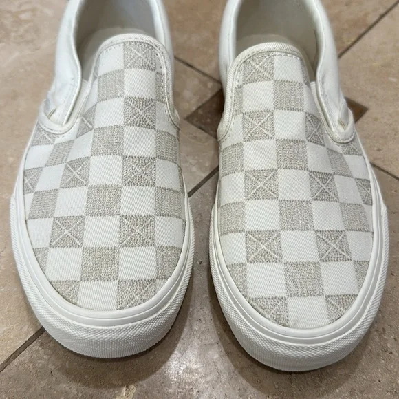 NWT Vans Classic Slip On - Picture 5 of 11
